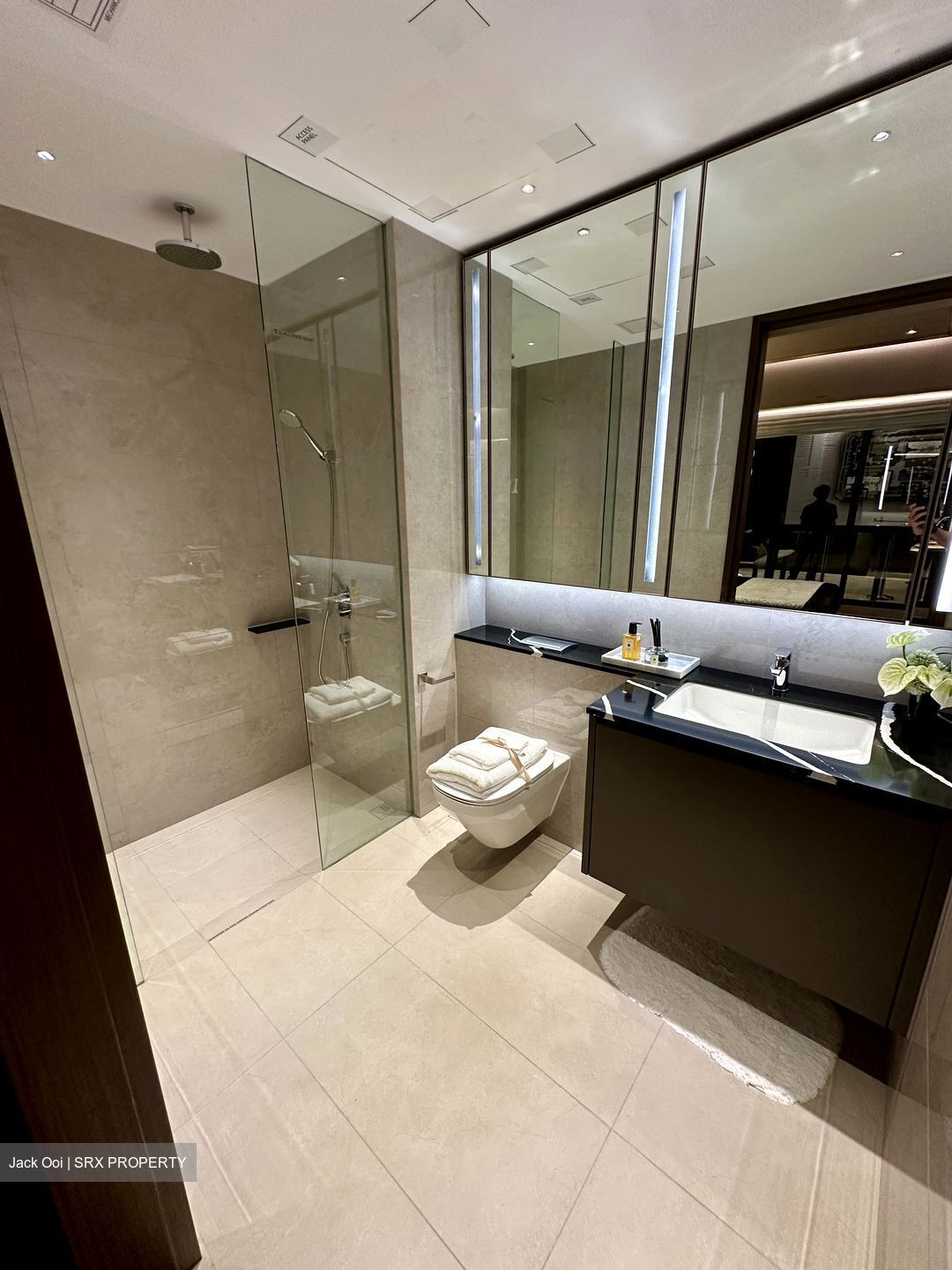 Marina Gardens Lane (D1), Apartment #448437101